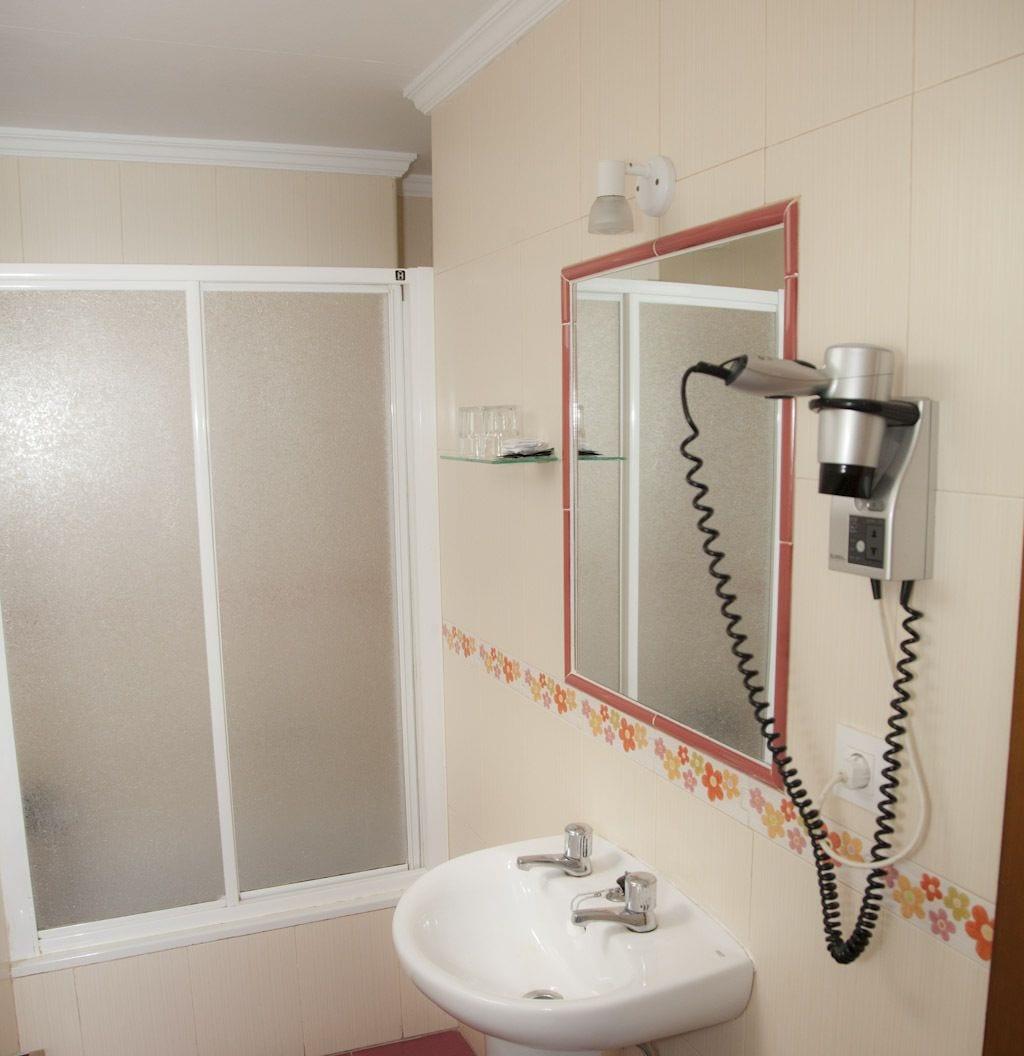 Hostal Paris La Línea de la Concepción Exteriör bild